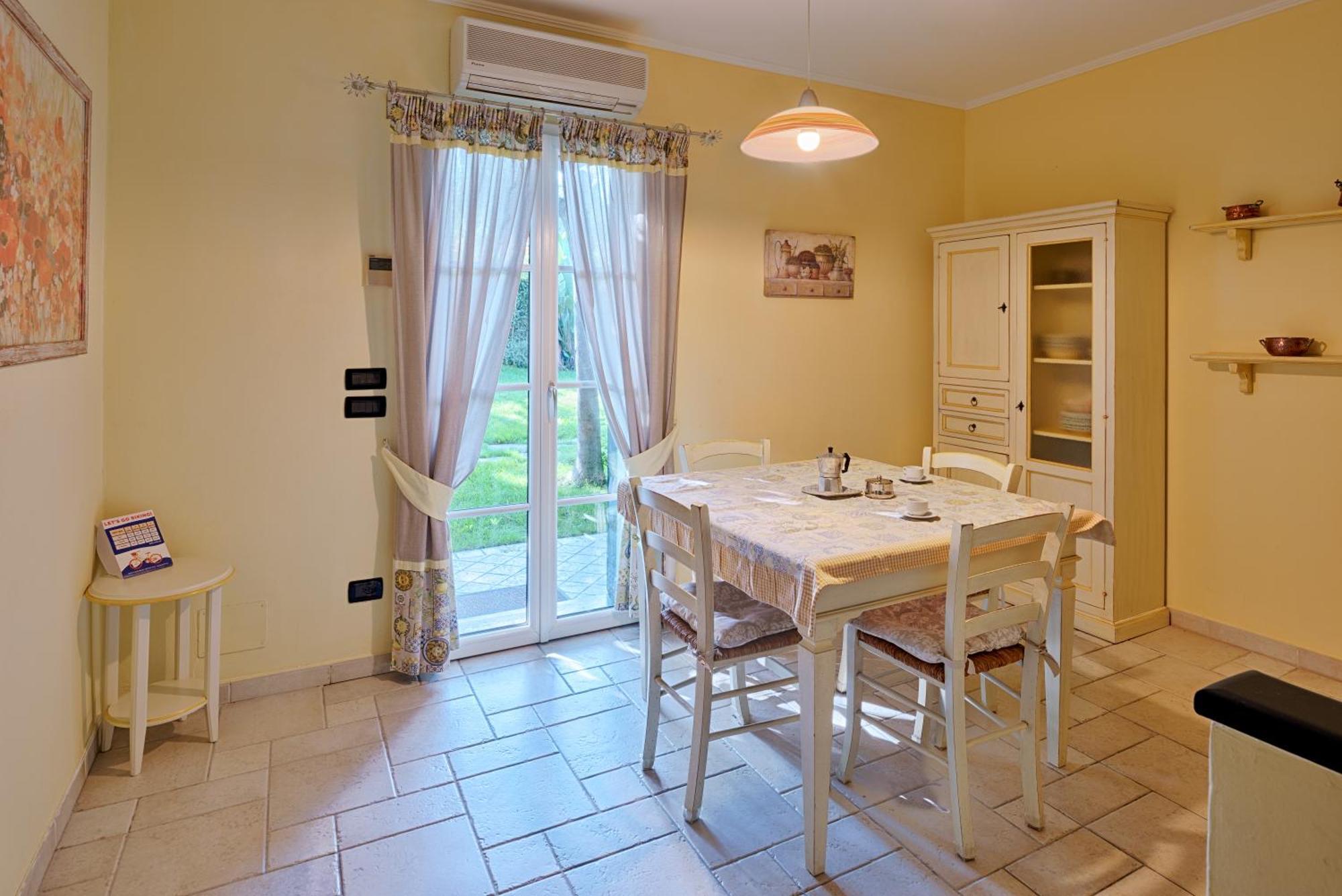 Casa Vacanze Nel Giardino Di Renzo Imperia Zewnętrze zdjęcie